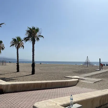 Olas Y Sol 滨海罗克塔斯